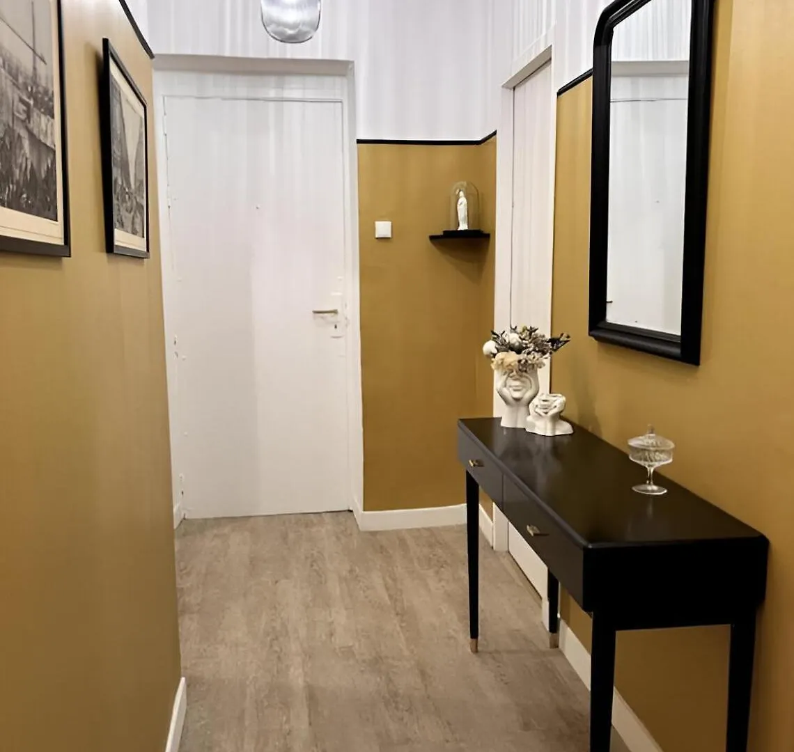 Studio 30M2 Pour 2 Personnes Marseille Apartman